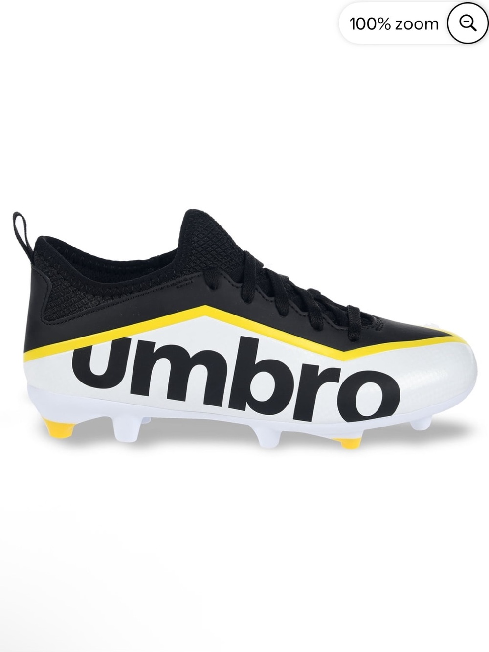 •UMBRO• Pivot Kids Soccer Cleats Size 2Y >> NIB